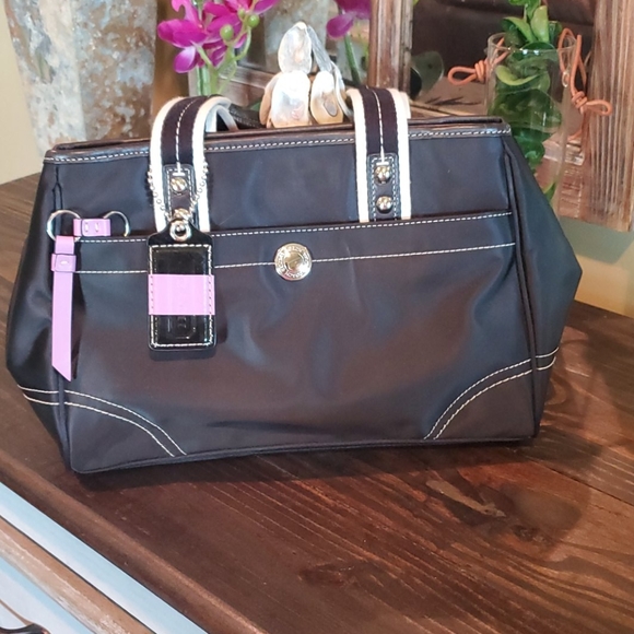🌴 Coach black nylon Satchel - Picture 2 of 7